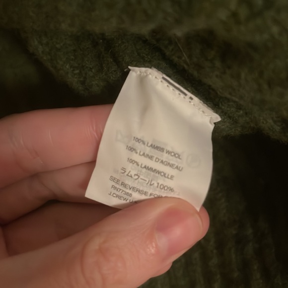 Olive green j crew wool sweater - Picture 7 of 7